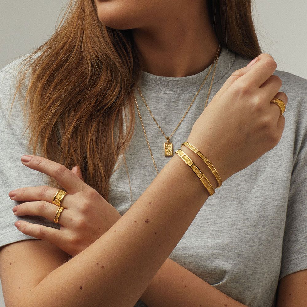 Medium Tekstur Bangle