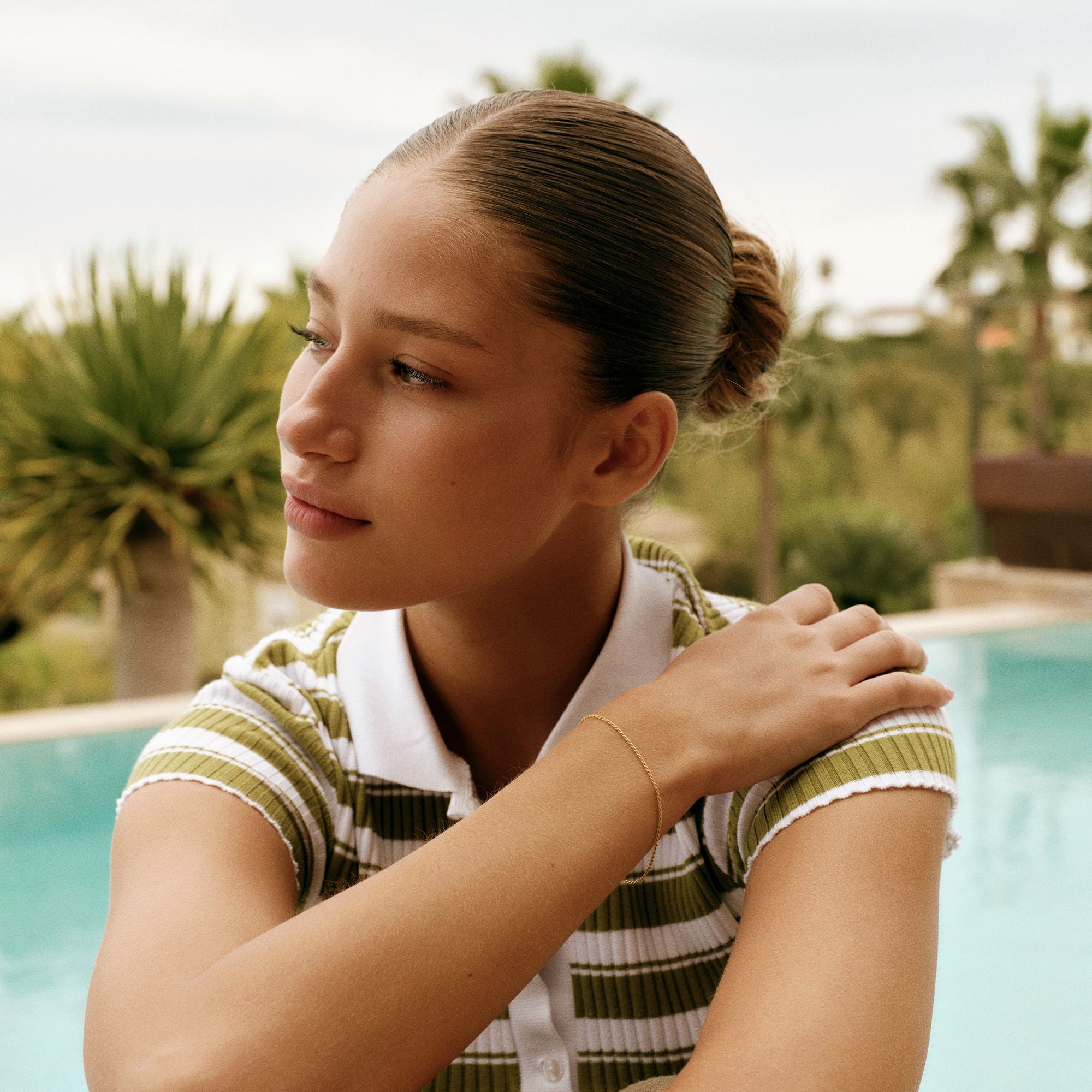 Small Twisted Sparkly Bracelet