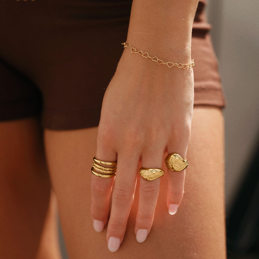 Essentia Heart Bracelet
