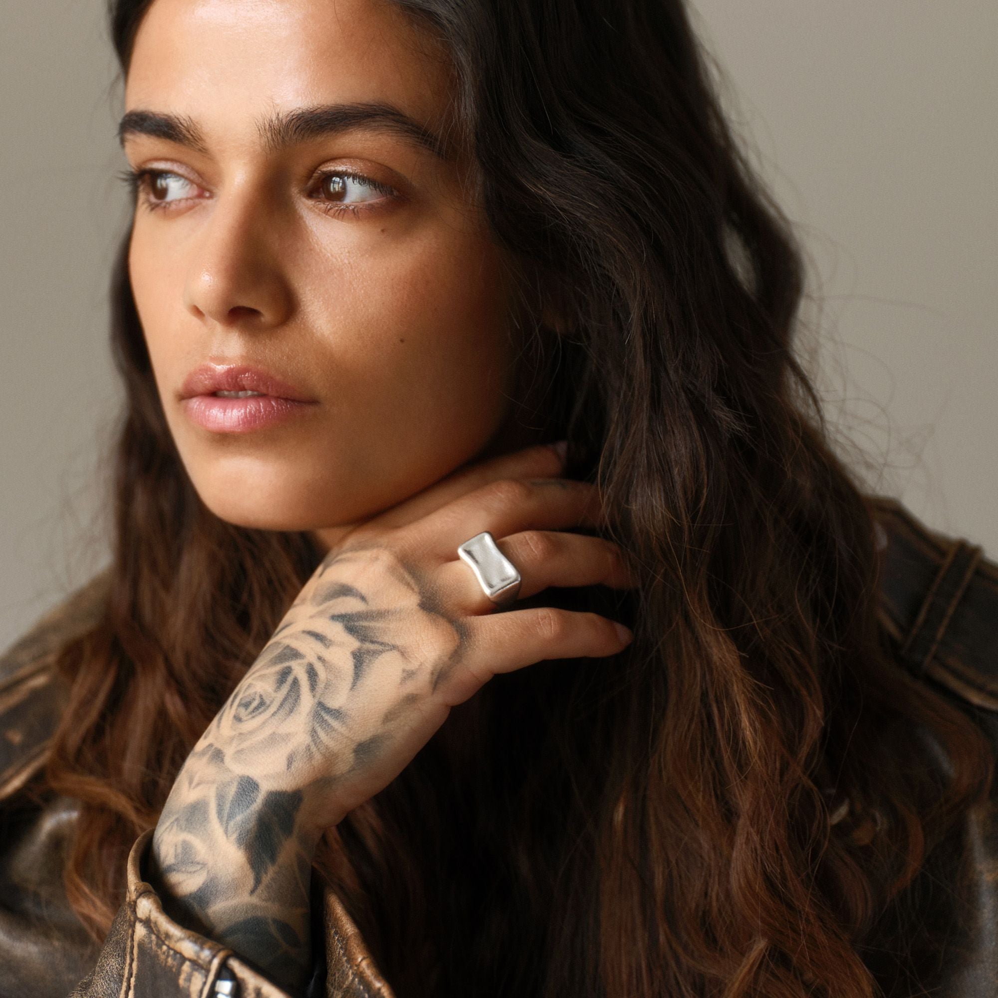 Liten Rebel Signet Ring