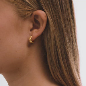 Small Blurry Layers Earrings