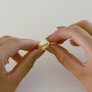 Large Twisted Silicium Ring