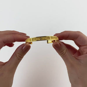 Medium Tekstur Bangle
