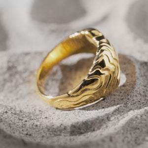 Signet Flow Ring