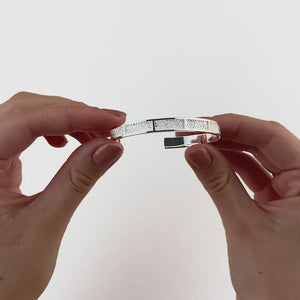 Medium Tekstur Bangle