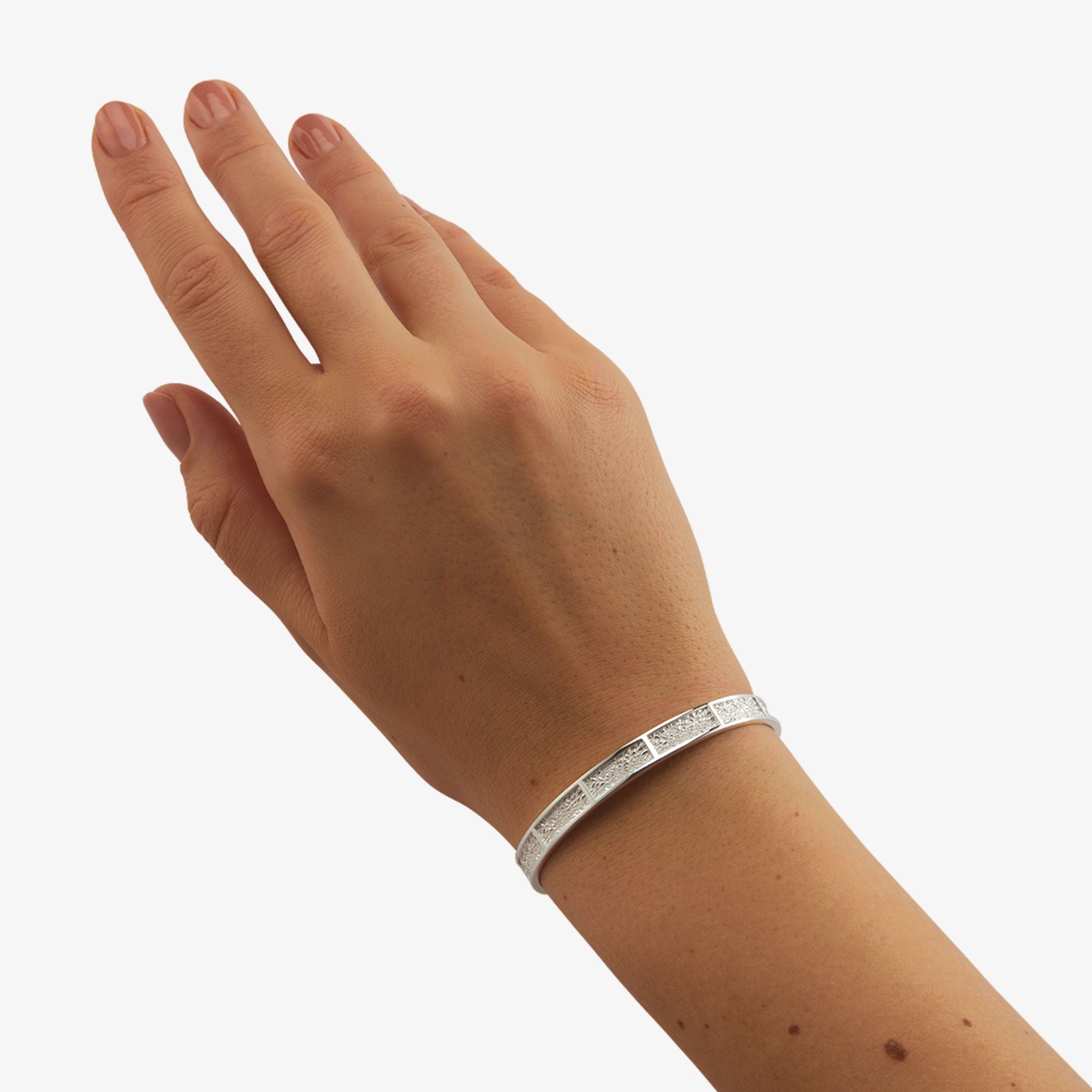 Medium Tekstur Bangle